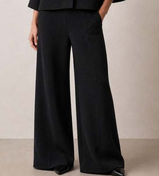 The Fasano Pant in black Milano knit