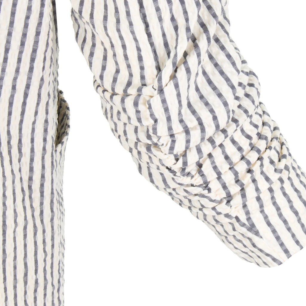 Lightweight breathable Italian seersucker striped blazer with stretch, tailored structure, and 3/4 sleeves