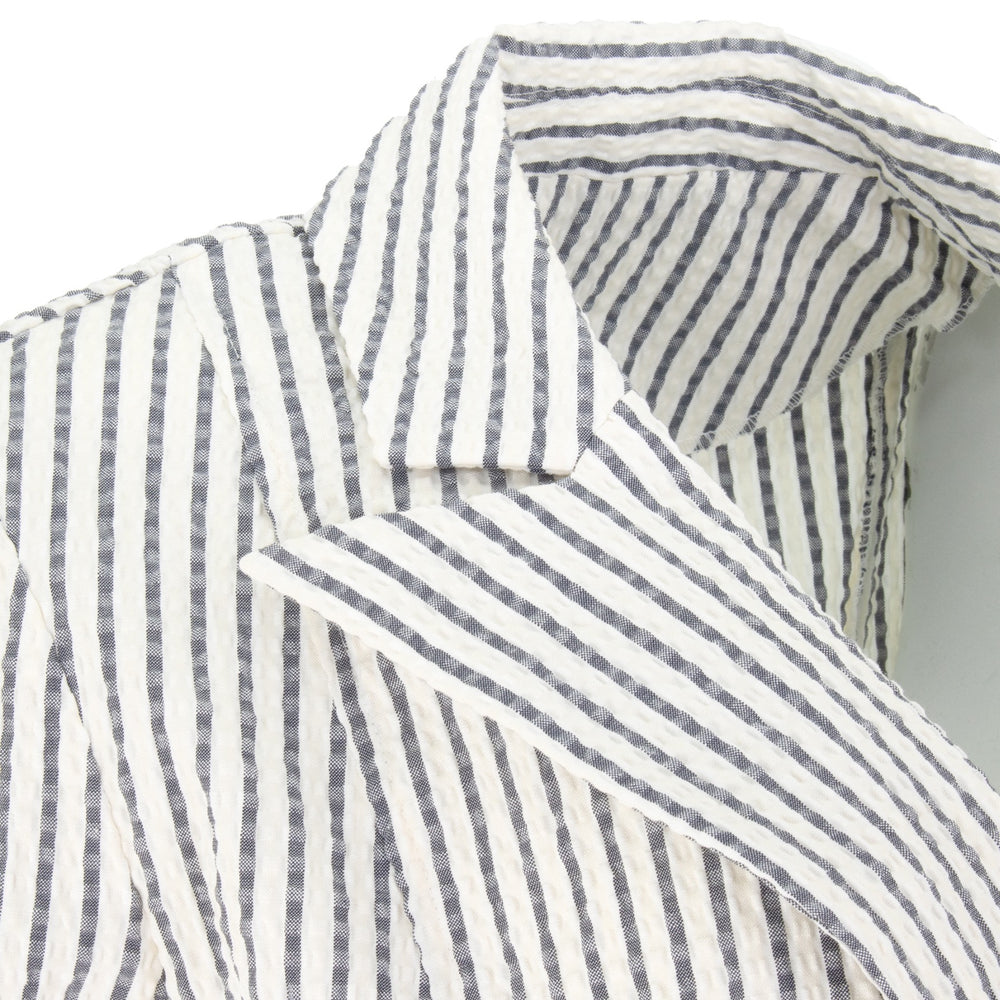 Lightweight breathable Italian seersucker striped blazer with stretch, tailored structure, and 3/4 sleeves