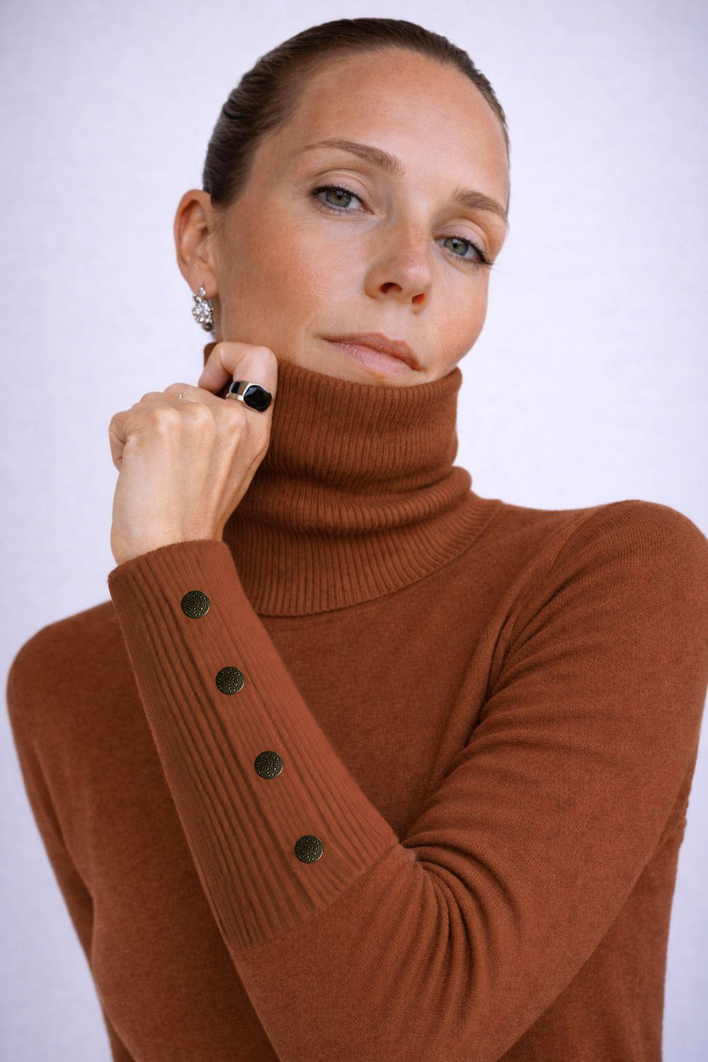 The Talia Turtleneck